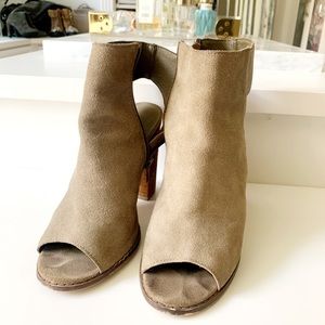 Urban outfitters peep toe suede booties